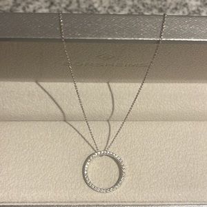 Roberto Coin 18K Authentic Tiny Treasures Circle Pendant- only worn once!